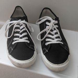 Hurley canvas sneakers